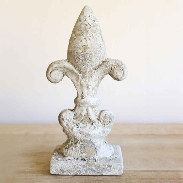 The Royal Standard - Francais Fleur Décor   Antique Cream   5.75x12.75x4.5