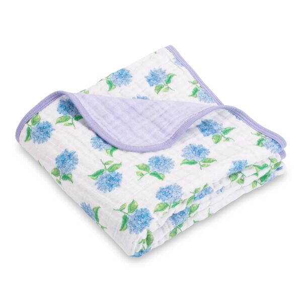 LollyBanks - You Had Me At Hydrangea Baby Toddler Muslin Quilt